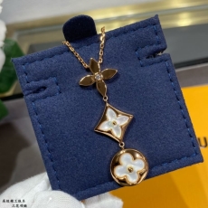 Louis Vuitton Necklaces